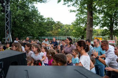 Vidám gyerekkoncert a Beszterce-Naszód Megyei Magyar Napokon